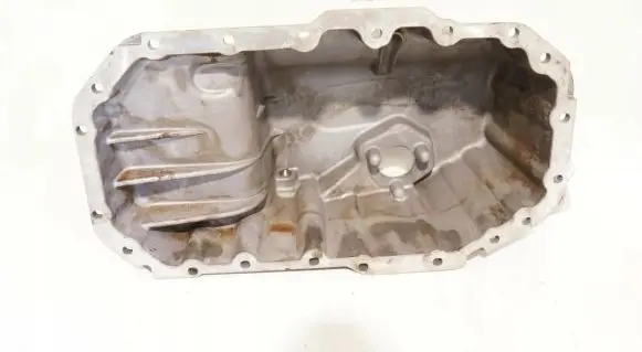 Volkswagen Golf Plus Oil sump 03C