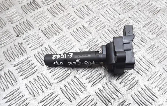 Mercedes-Benz SLK AMG R170 High voltage ignition coil a0001502580