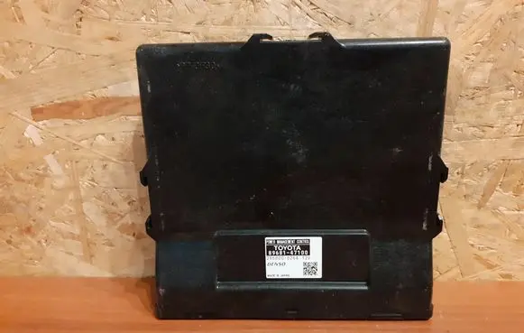 Toyota Prius (XW30) Other devices 8968147100 2850000264