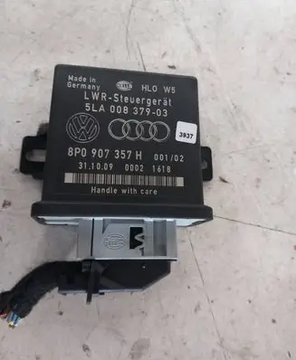 Audi A6 S6 C6 4F Light module LCM 8P0907357H 311009