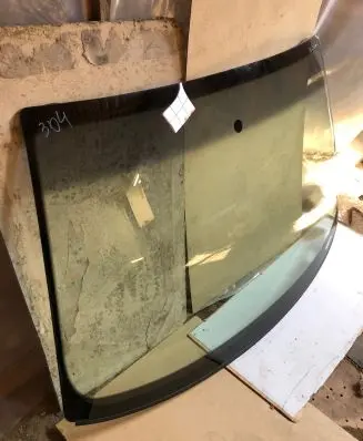 Audi A6 Allroad C5 Front windscreen/windshield window 