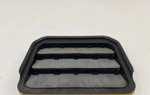 Ford Mustang Mach-E Quarter panel pressure vent L1TBA280B62AC