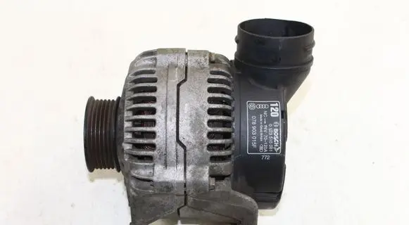 Audi A6 S6 C5 4B Generator/alternator 078903015F