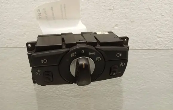 BMW 5 E60 E61 Light switch 6988555 913472502