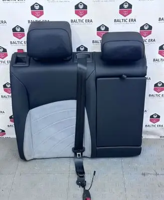 Rear seat