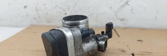 Skoda Octavia Mk2 (1Z) Throttle valve 06A133062AT A2C53093430 08233T