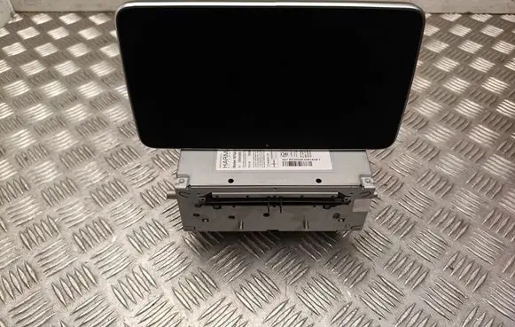 Mercedes-Benz Vito Viano W447 Radio/CD/DVD/GPS head unit A2059002211