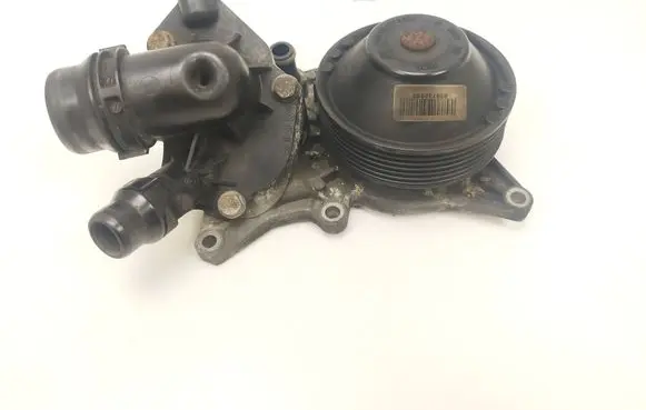 BMW 5 F10 F11 Water pump 850732602