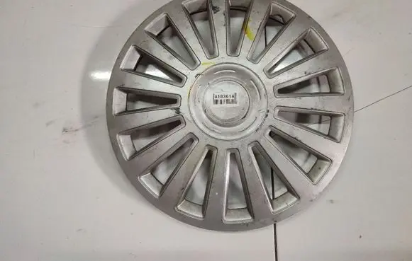 Opel Astra H R16 wheel hub/cap/trim 
