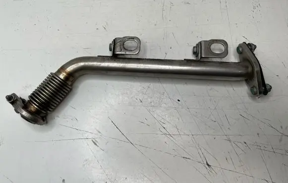 BMW 3 E92 E93 EGR valve line/pipe/hose 7574953
