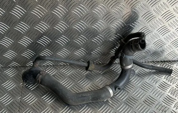 Volkswagen Scirocco Engine coolant pipe/hose 3C0122291D