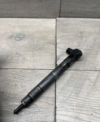 Mercedes-Benz Vito Viano W639 Fuel injector