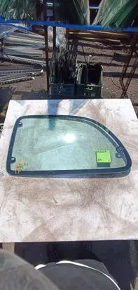 Nissan Micra Rear door window glass 1212123