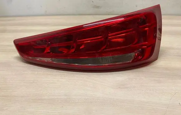 Audi Q3 8U Rear/tail lights 8U0945094