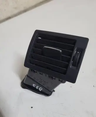 Dashboard side air vent grill/cover trim