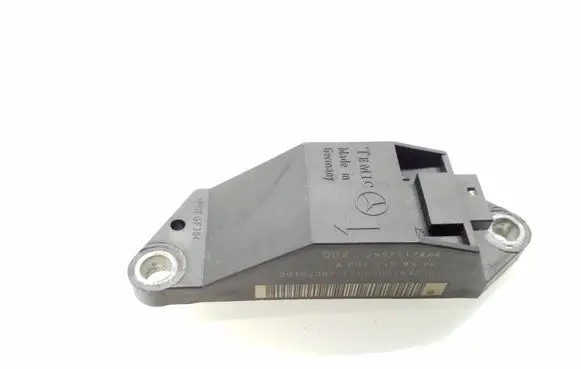 Mercedes-Benz E W211 Airbag deployment crash/impact sensor A0018209326