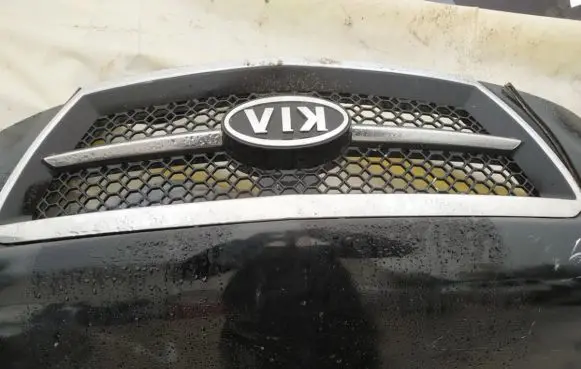 KIA Sorento Front grill