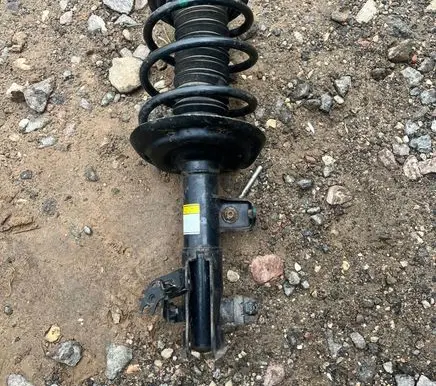 Lexus ES VII XZ10 Front shock absorber with coil spring 4851033830