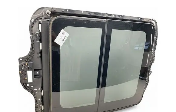 Audi Q3 8U Sunroof set 8U0877041B