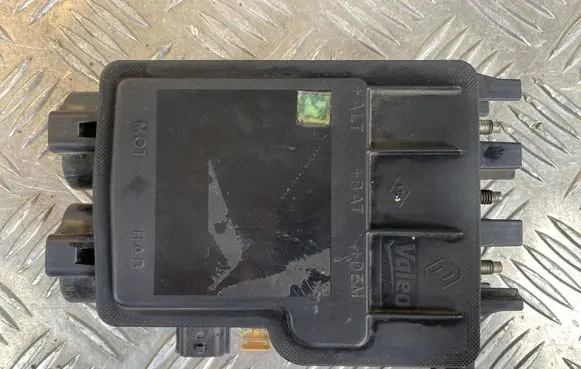 Renault Laguna III Power management control unit PRT01500