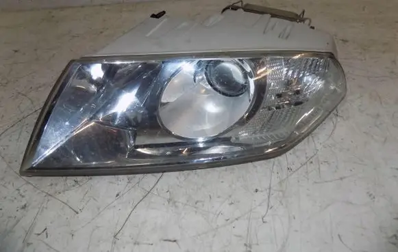 Skoda Octavia Mk2 (1Z) Headlight/headlamp