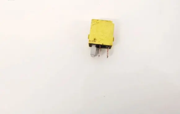 Mercedes-Benz CLK A209 C209 Other relay 0025421219 4rd007814-02