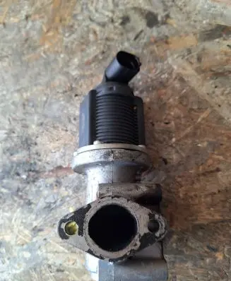 Alfa Romeo 159 EGR valve 55215031