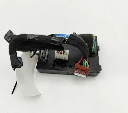 Opel Vivaro Central body control module 284B12763R