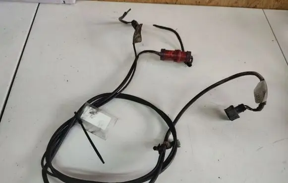 Volkswagen PASSAT B5 Sensor 