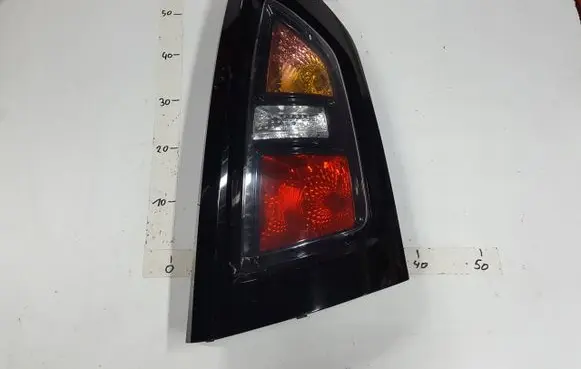KIA Soul Tailgate rear/tail lights