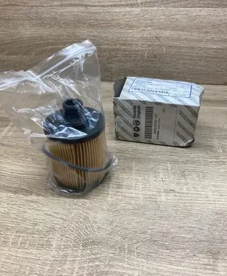 Alfa Romeo Mito Oil filter cover 55238304