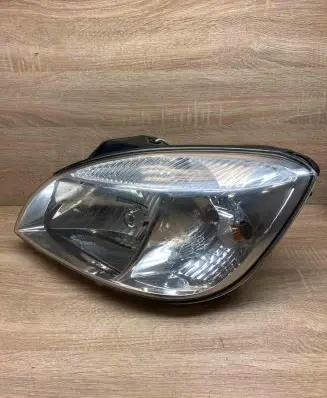 KIA Rio Headlight/headlamp KiaRio 2001year E13