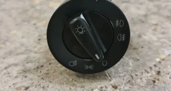 Ford Galaxy Light switch