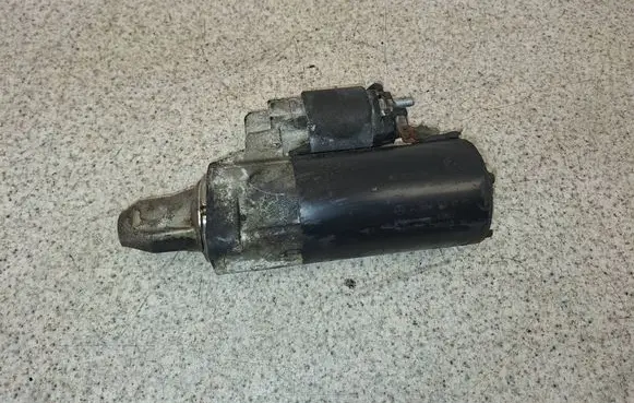 Mercedes-Benz R W251 Starter motor A0061514101 0001115049 20070713