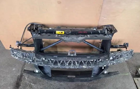 BMW 3 F30 F35 F31 Radiator support slam panel bracket 51747255413 51647390742 8054185