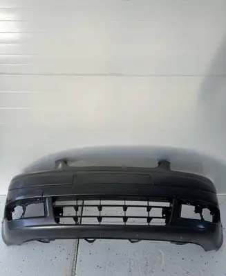 Volkswagen Cross Touran I Front bumper 