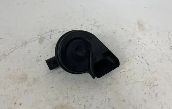 Audi A4 S4 B8 8K Horn signal 8T0951221
