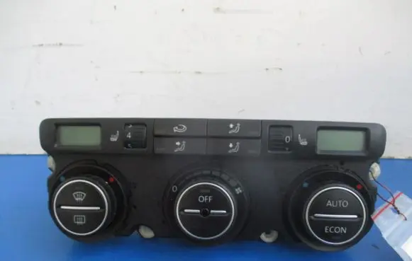 Volkswagen Golf IV Climate control unit