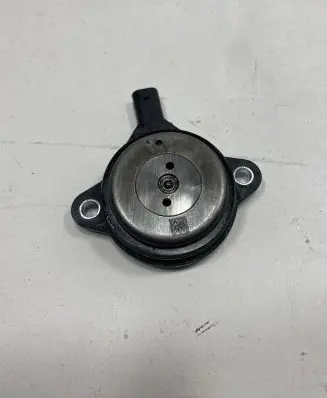 Volkswagen PASSAT B8 Electromagnetic valve 04L906423 PA66GF35