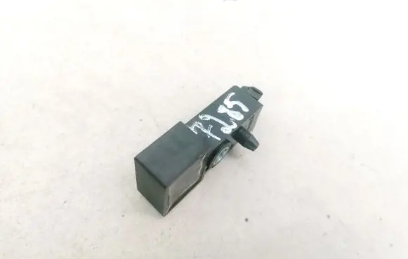 Citroen C2 Airbag deployment crash/impact sensor 1490426080 25571345A3