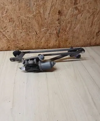 Toyota Yaris Front wiper linkage and motor 851100D080 AE1593000432
