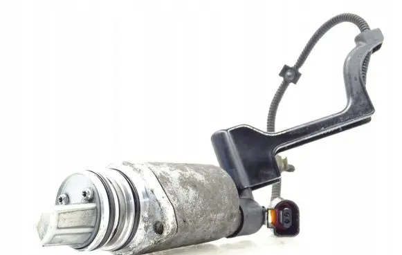 Audi TT TTS Mk2 Front differential bracket 