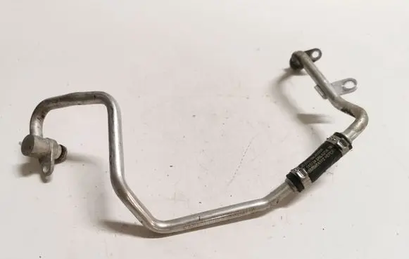 Mercedes-Benz C AMG W205 Turbo turbocharger oiling pipe/hose 270709L00050