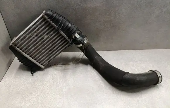 Audi A6 S6 C6 4F Intercooler radiator 4F0145805AA 6070155