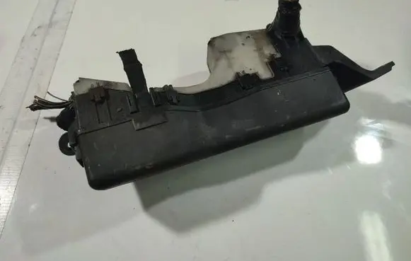 Toyota Avensis T250 Fuse box set 