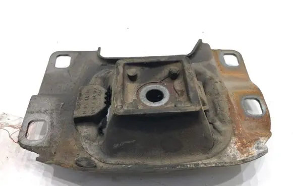 Volvo S40 Engine mount vacuum valve 349249L