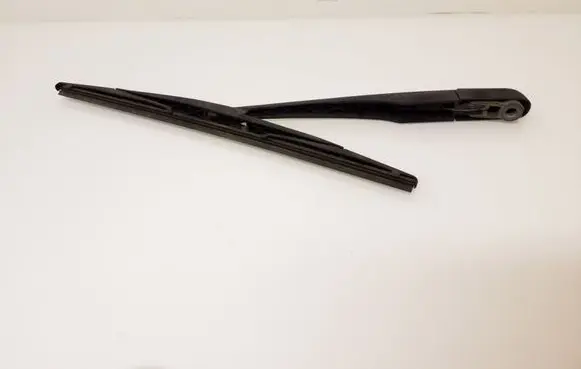 BMW X3 E83 Rear wiper blade arm