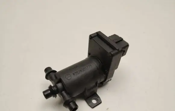 Mercedes-Benz S W140 Turbo solenoid valve A2028000778