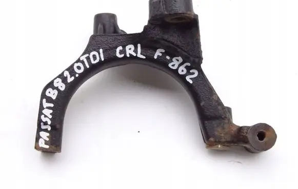 Volkswagen PASSAT B8 Other engine bay part 04L131425A