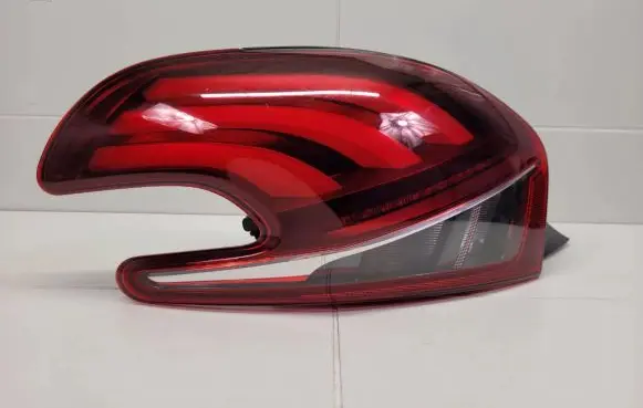 Peugeot 208 Rear/tail lights 98103430800A